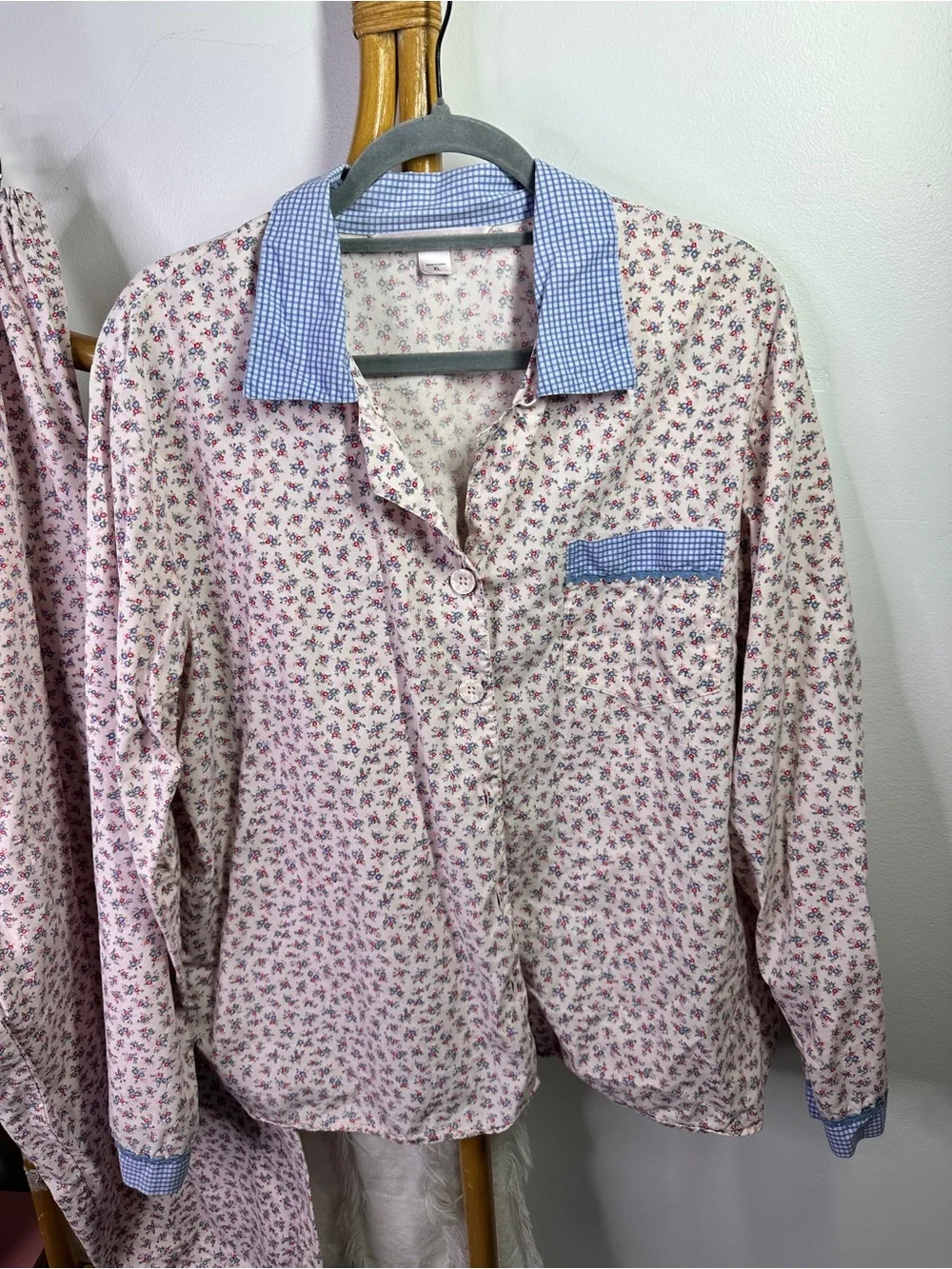 Vintage Victoria Secret Pink Floral Pajamas sz XL